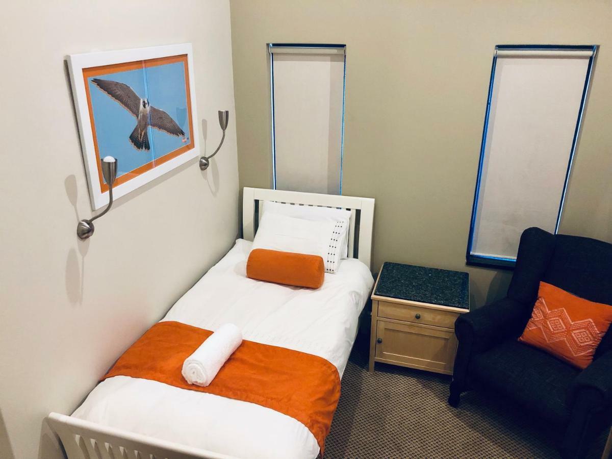 Orange Inn Knysna Room photo